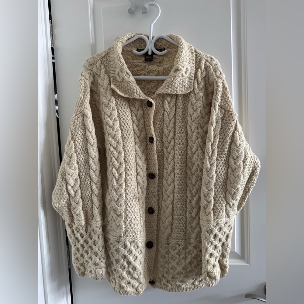 Inis crafts Vintage Hand Knit + Wooden Buttons
